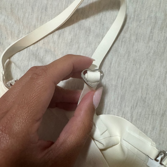 Khy Poster Girl by Kylie Jenner plunge latex tank - Picture 4 of 8